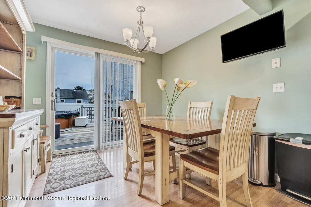 217 Heron Road Brick, NJ 08723 - Photo 16 of 25 Dining Area