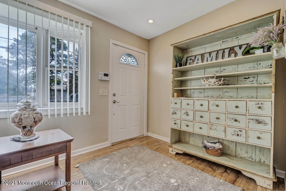 217 Heron Road Brick, NJ 08723 - Photo 5 of 25 Foyer