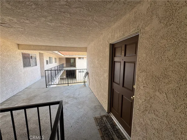 $1,750 | 635 West 15th Street, Unit 13, San Pedro, CA 90731