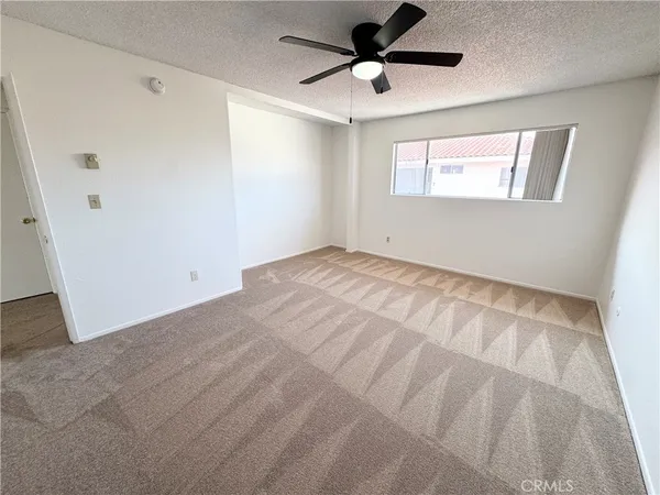 $1,750 | 635 West 15th Street, Unit 13, San Pedro, CA 90731