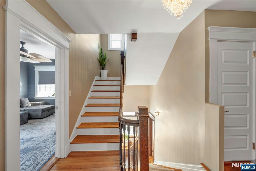 262 Claremont Avenue Montclair, NJ 07042 - Photo 23 of 37