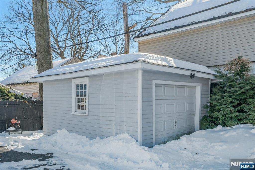 262 Claremont Avenue Montclair, NJ 07042 - Photo 36 of 37