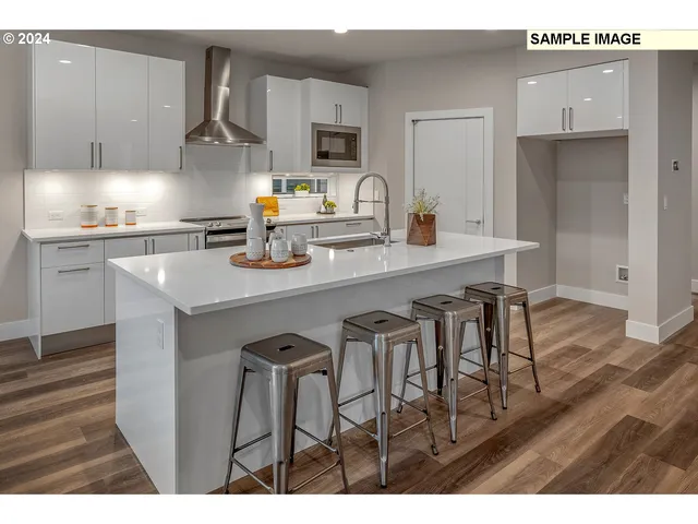 $729,950 | 16755 Southeast Shimmering Leaf Street, Happy Valley, OR 97086