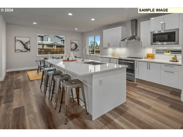 $729,950 | 16755 Southeast Shimmering Leaf Street, Happy Valley, OR 97086