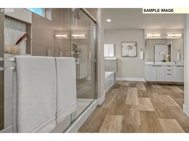 $729,950 | 16755 Southeast Shimmering Leaf Street, Happy Valley, OR 97086