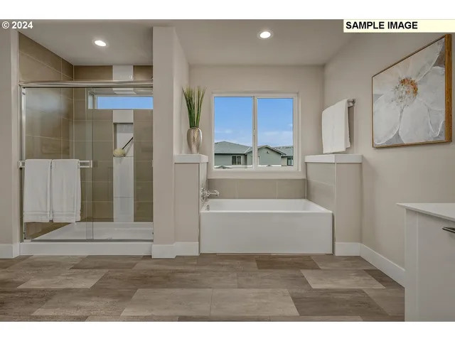 $729,950 | 16755 Southeast Shimmering Leaf Street, Happy Valley, OR 97086