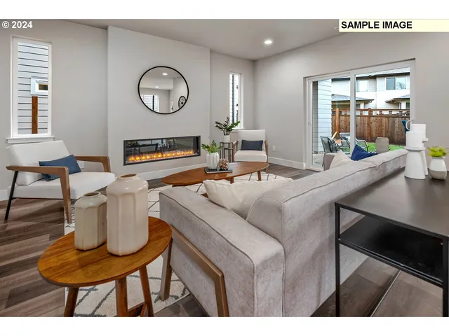 $729,950 | 16755 Southeast Shimmering Leaf Street, Happy Valley, OR 97086