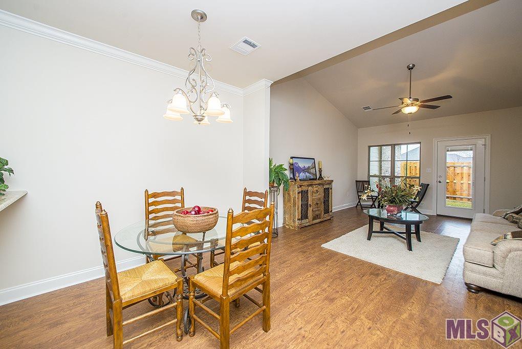 11531 Cottagecreek Road, Unit 8B Baton Rouge, LA 70816 - Photo 17 of 36
