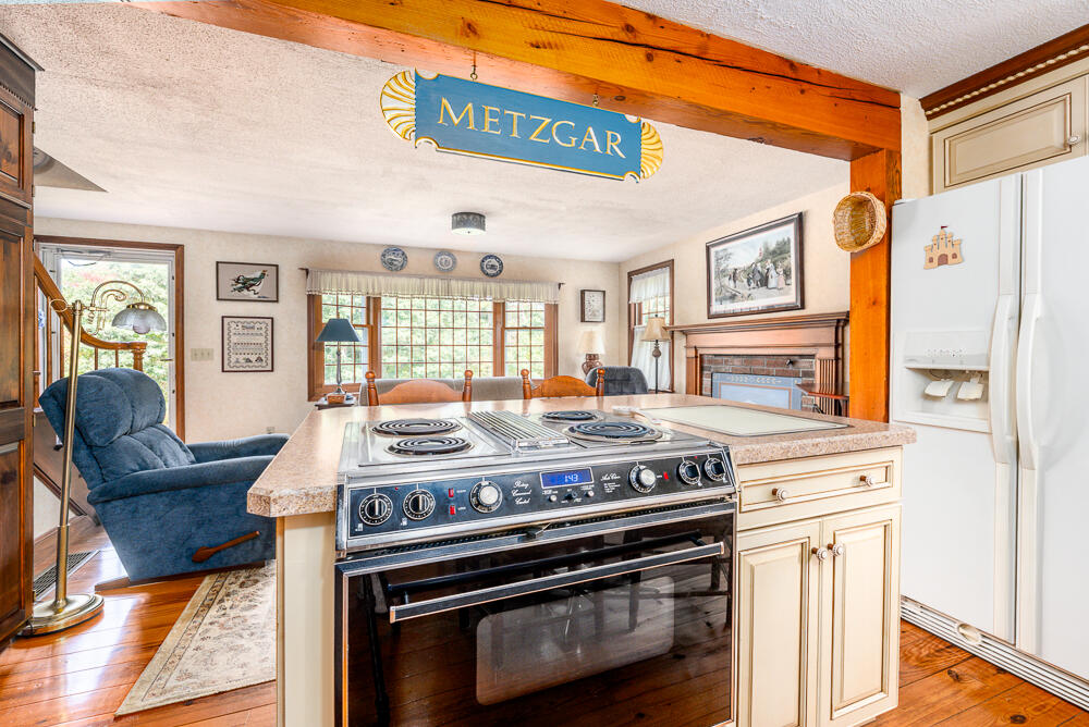 102 Wildwood Road Brewster, MA 02631 - Photo 16 of 42 kitchen6