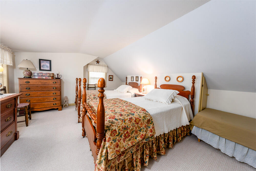102 Wildwood Road Brewster, MA 02631 - Photo 37 of 42 4thbedroom2