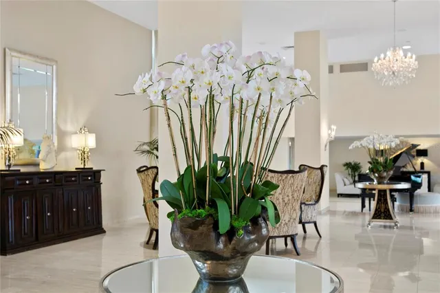 $15,000 | 3301 Bayshore Boulevard, Unit 2207B, Tampa, FL 33629