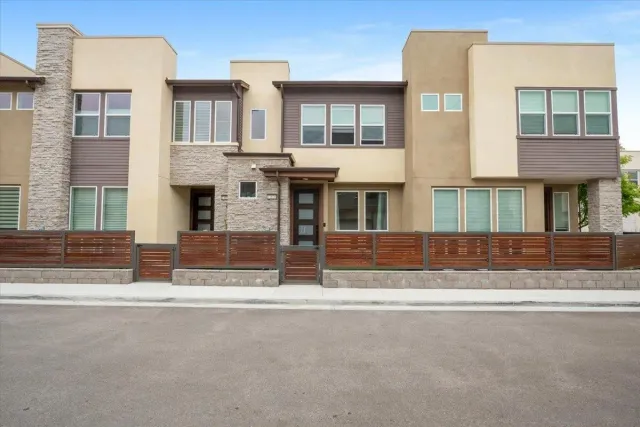 $959,950 | 11026 Eka Way, San Diego, CA 92126