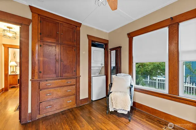 $669,000 | 805 Cherry Avenue, Sumner, WA 98390