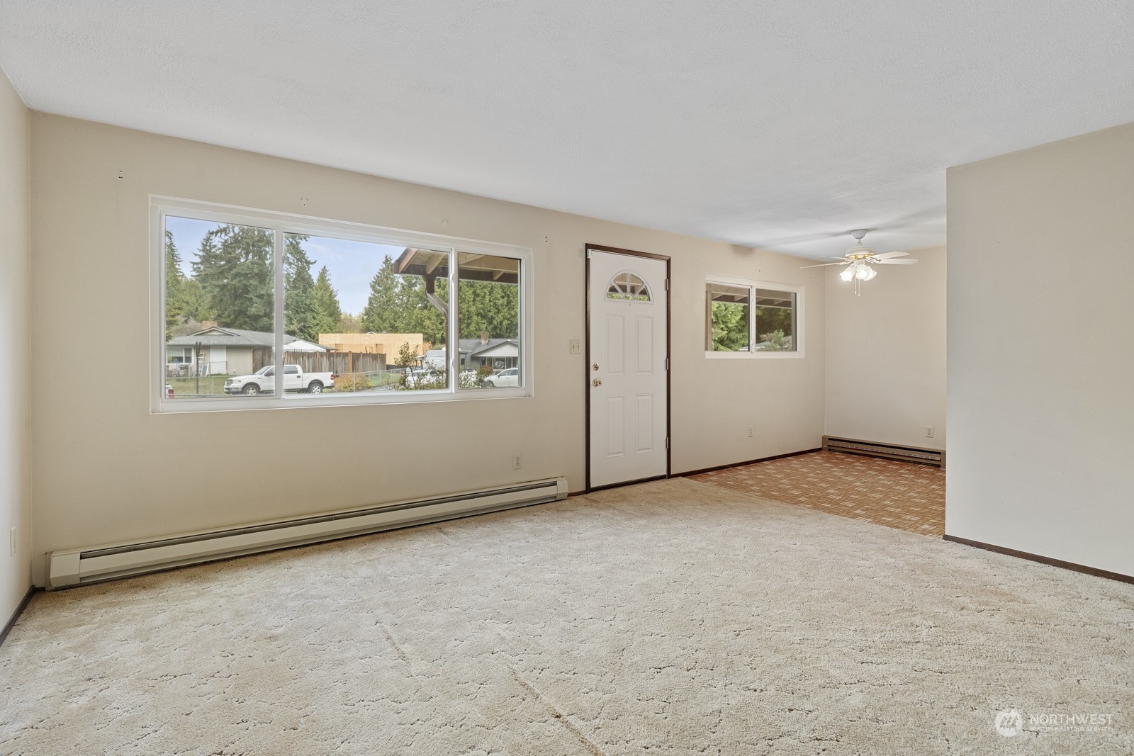 19211 3rd Drive Southeast Bothell, WA 98012 - Photo 12 of 37 an empty room with windows