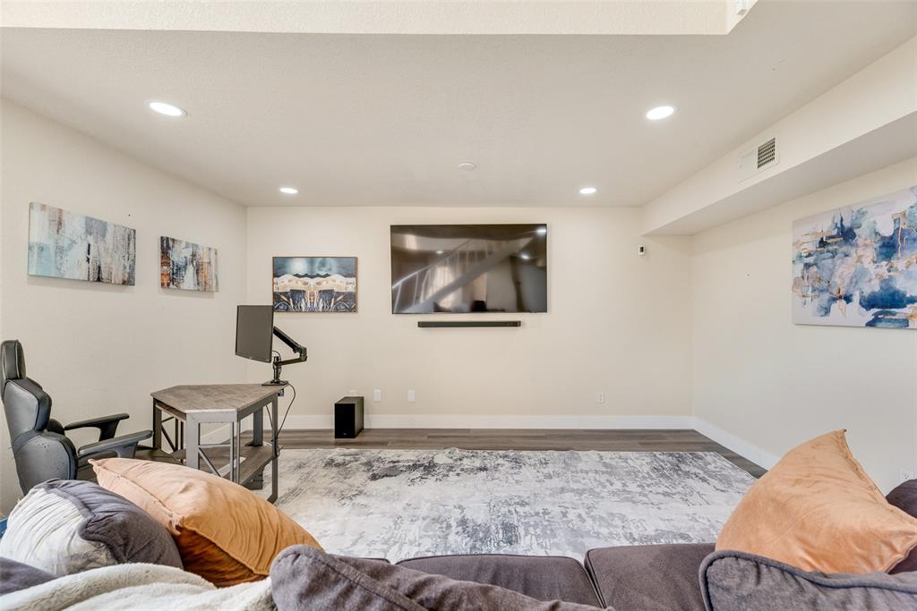 61 1 Main Place Benbrook, TX 76126 - Photo 6 of 21 a living room with furniture and a couch