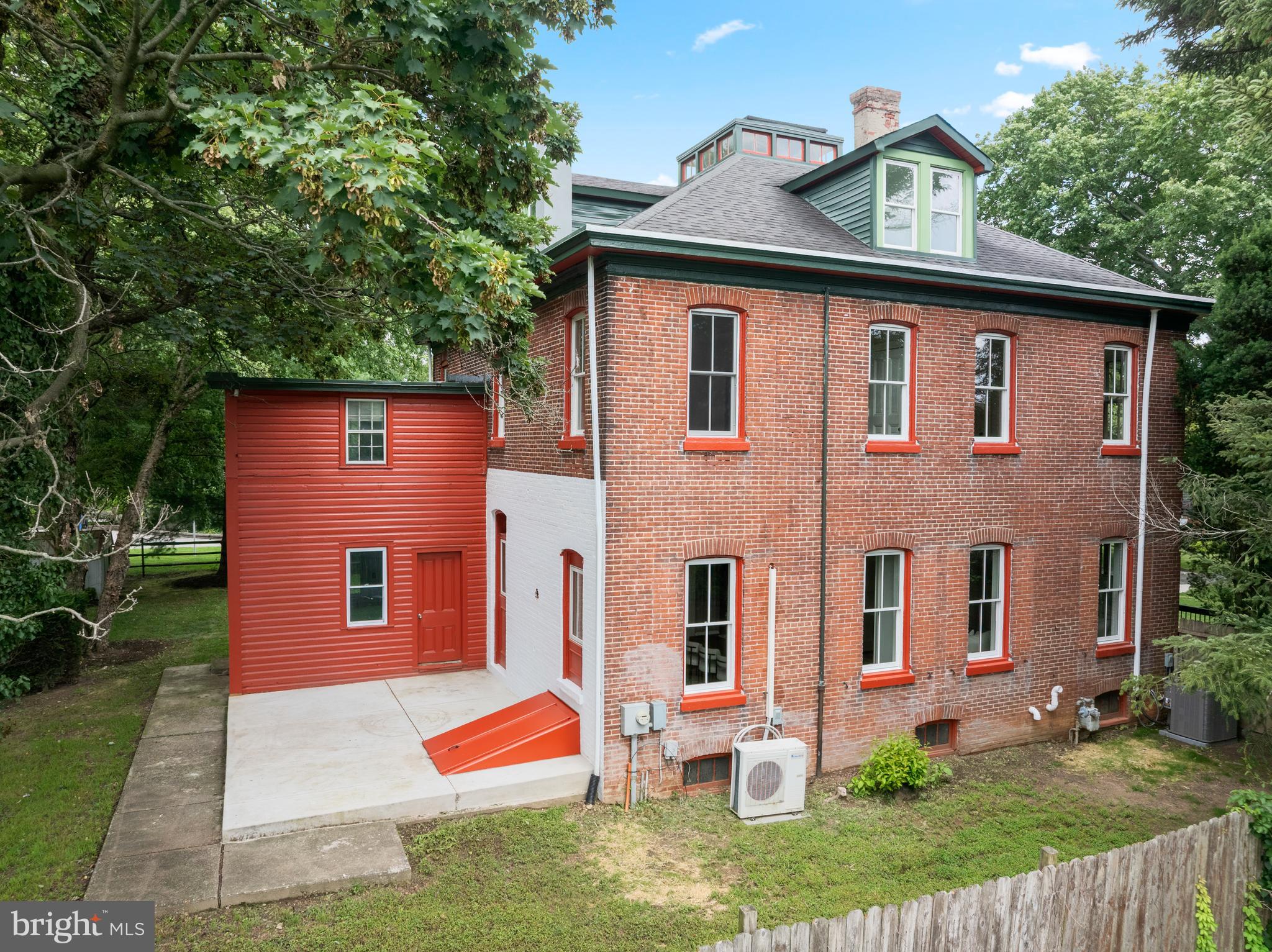 150 Dutton Mill Road Brookhaven, PA 19015 - Photo 12 of 61