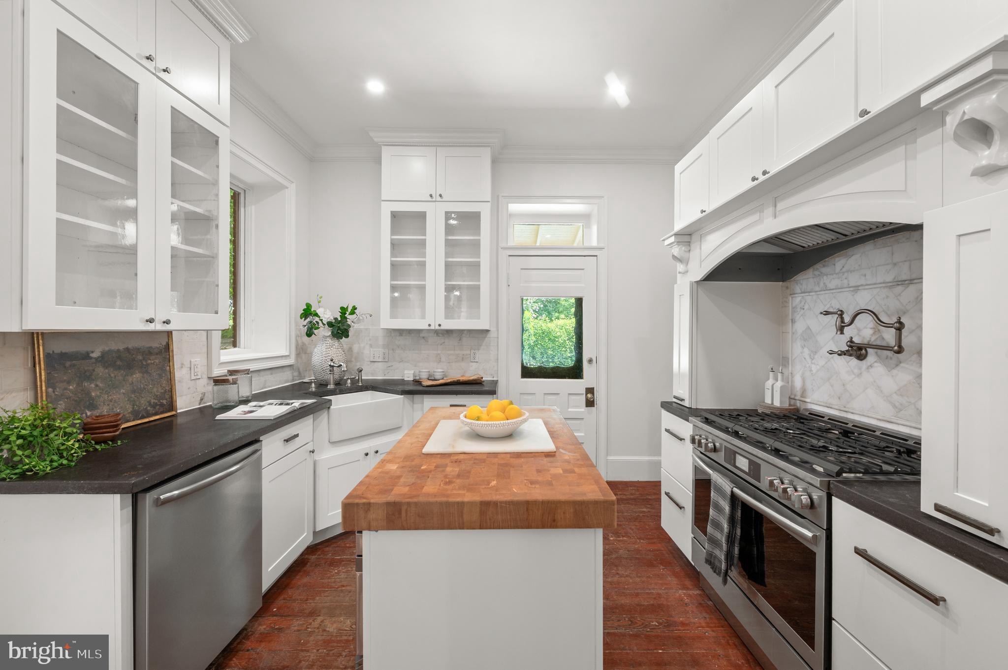 150 Dutton Mill Road Brookhaven, PA 19015 - Photo 26 of 61