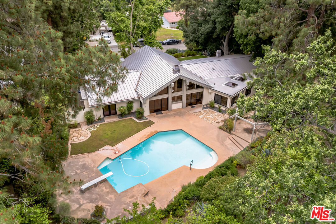 15827 Beaver Run Road Canyon Country, CA 91387 - Photo 29 of 44 Gallery Image 29