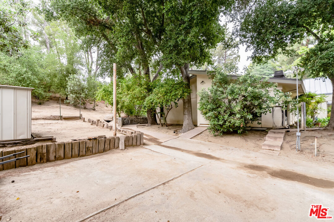 15827 Beaver Run Road Canyon Country, CA 91387 - Photo 44 of 44 Gallery Image 44