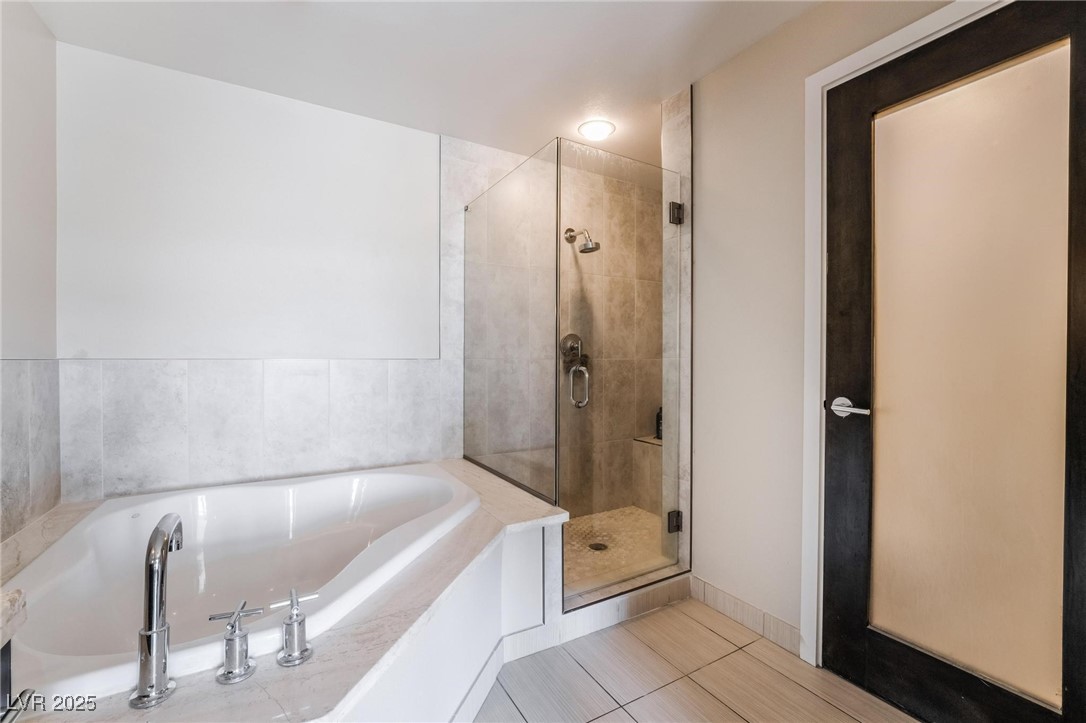 8925 West Flamingo Road, Unit 208 Las Vegas, NV 89147 - Photo 23 of 54
