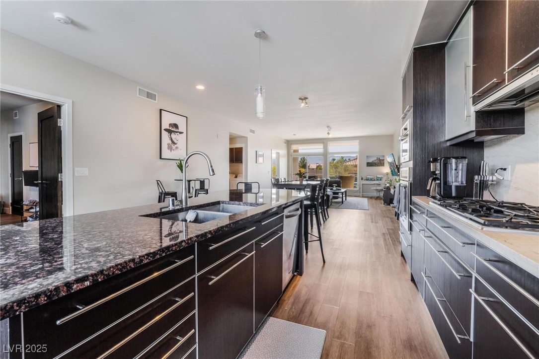 8925 West Flamingo Road, Unit 208 Las Vegas, NV 89147 - Photo 9 of 54