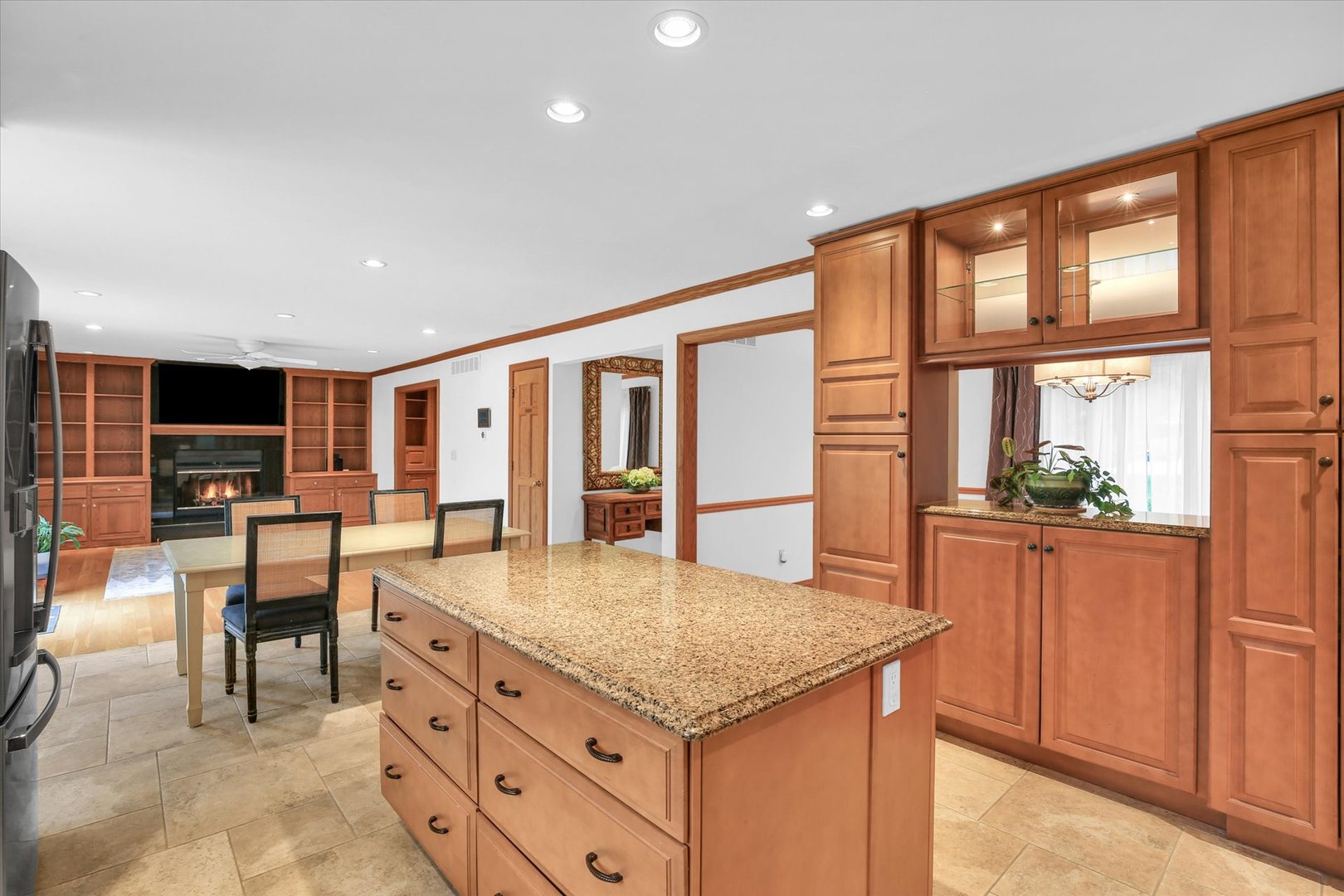 2706 North Salisbury Court Champaign, IL 61821 - Photo 24 of 60