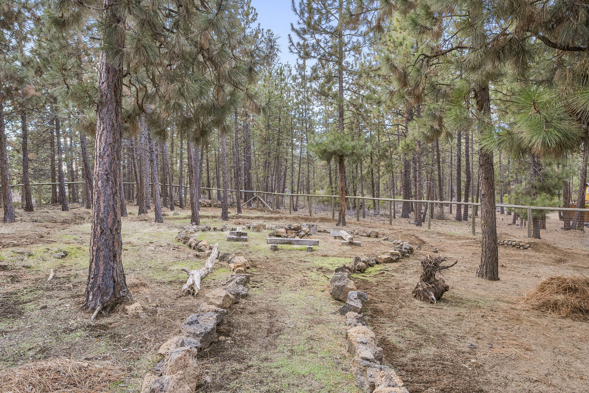 60059 Turquoise Road Bend, OR 97702 - Photo 38 of 53