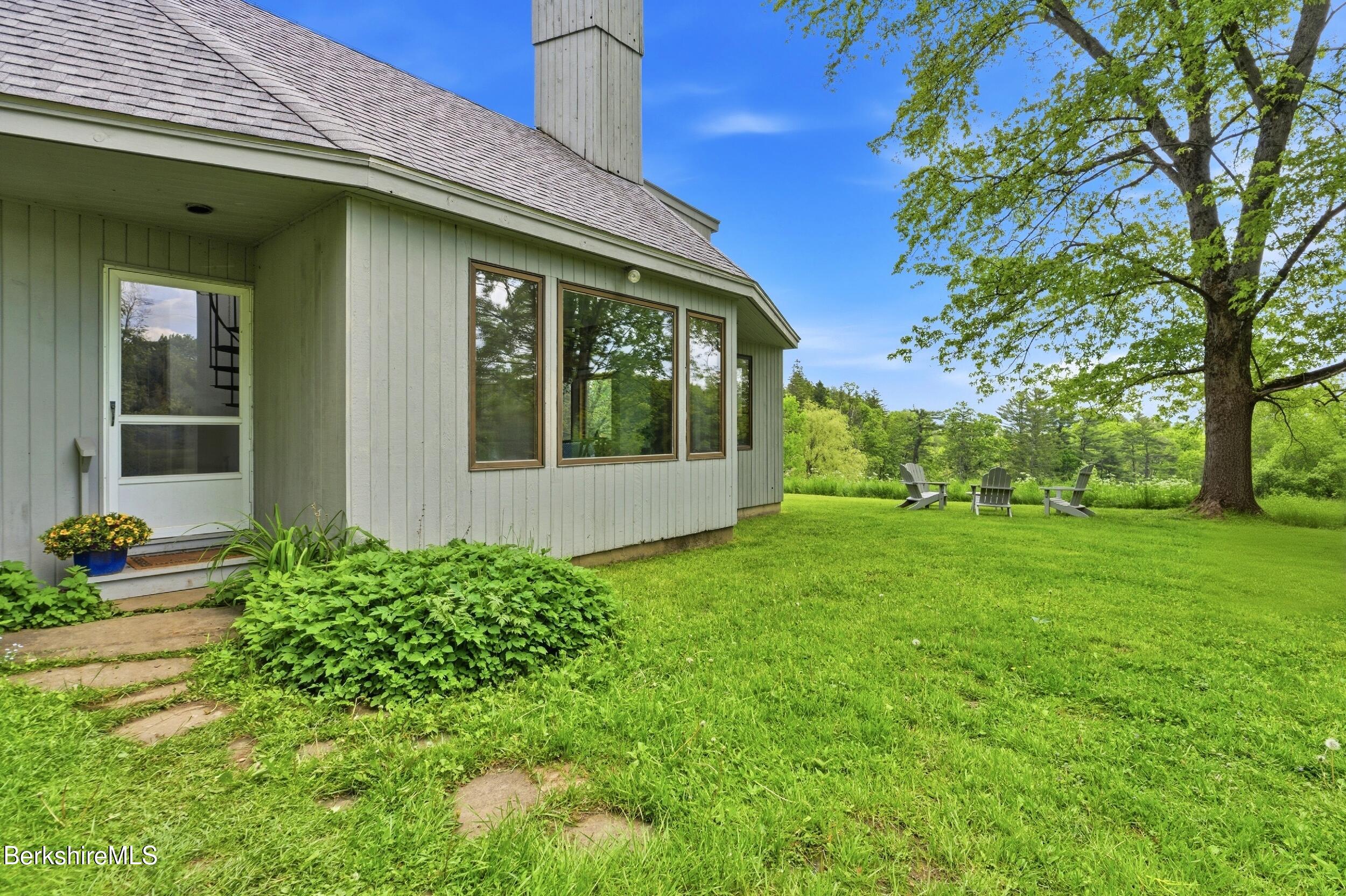 215 Old Stockbridge Road Lenox, MA 01240 - Photo 29 of 31 Exterior - 03
