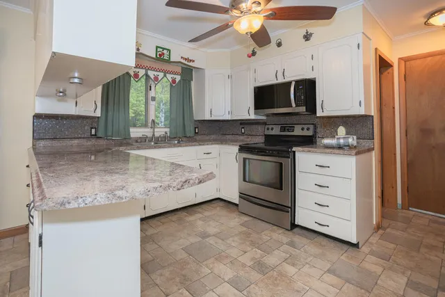 $285,000 | 17 Oak Street, Jay, ME 04239