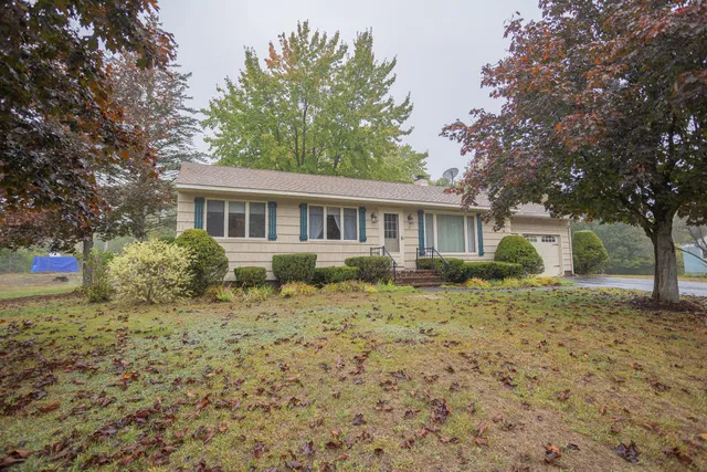 $285,000 | 17 Oak Street, Jay, ME 04239