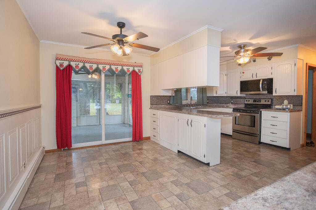 17 Oak Street Jay, ME 04239 - Photo 10 of 56 sandyriverrealty-24