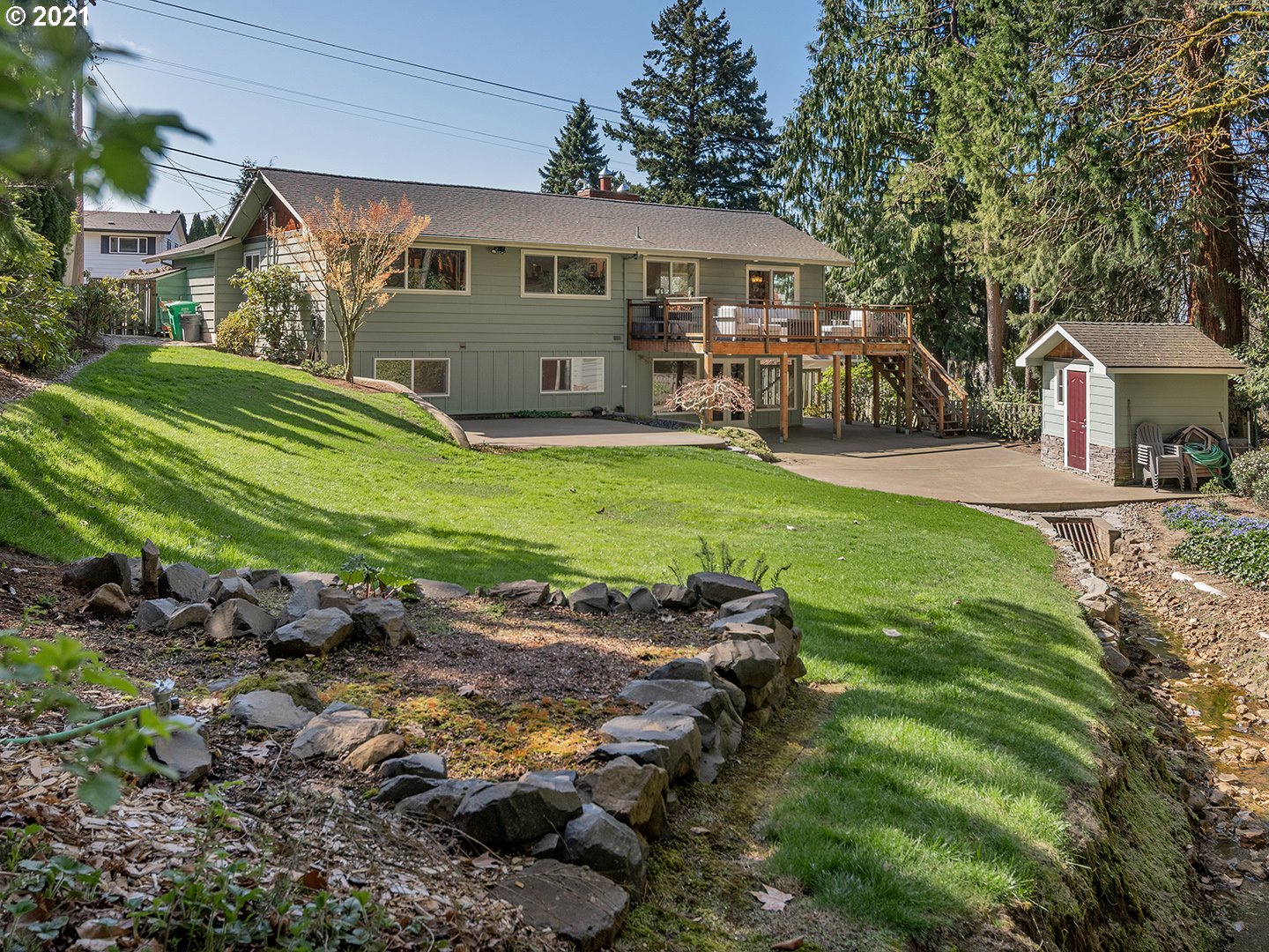 3345 Southwest Hamilton Street Portland, OR 97239 - Photo 27 of 30