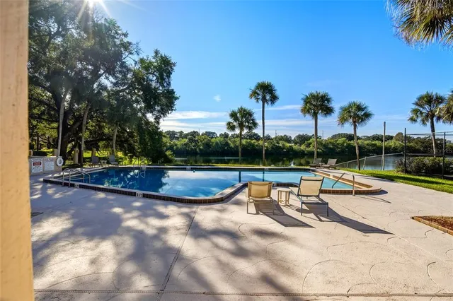 $225,000 | 570 Cranes Way, Unit 140, Altamonte Springs, FL 32701