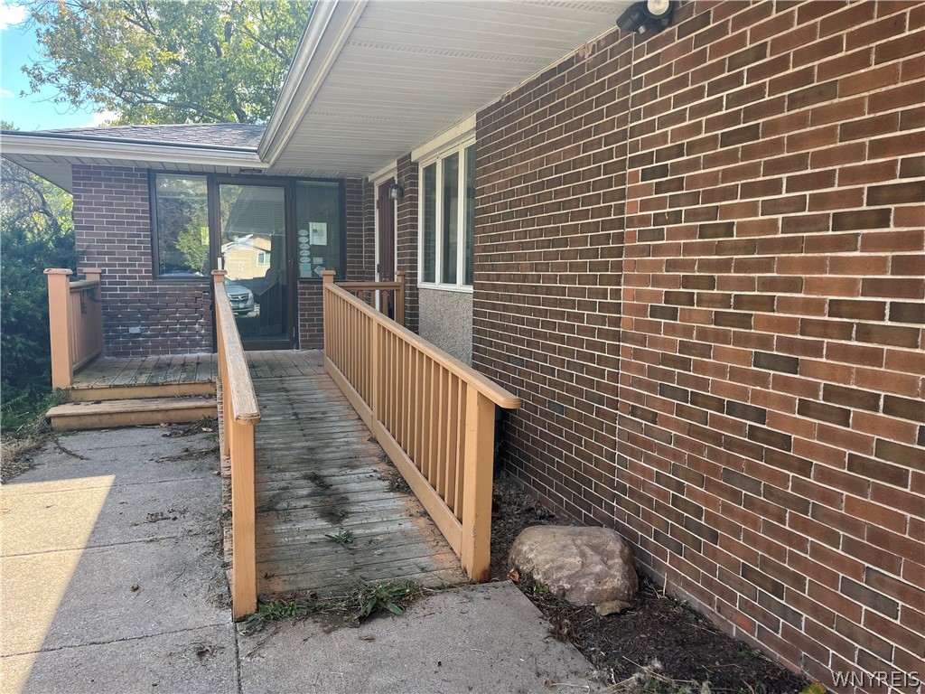 3916 Long Bridge Road Albion, NY 14411 - Photo 3 of 19