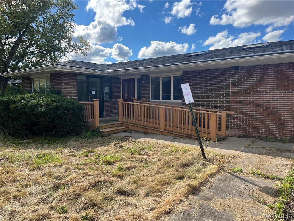 3916 Long Bridge Road Albion, NY 14411 - Photo 7 of 19