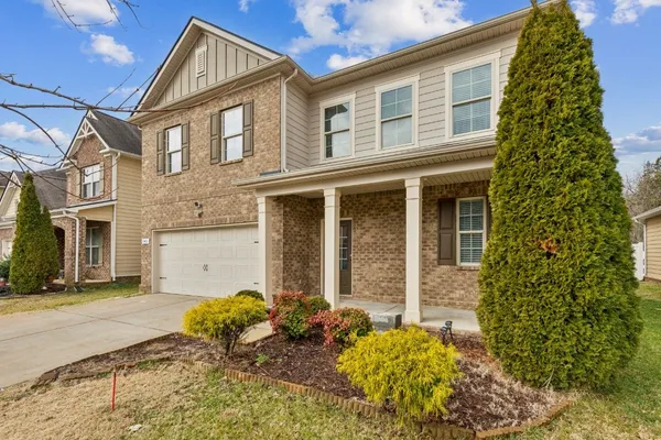 $499,900 | 945 Manson Crossing Drive, Murfreesboro, TN 37128
