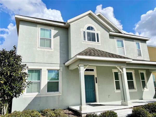 $3,500 | 7952 Hampton Lake Drive, Tampa, FL 33647