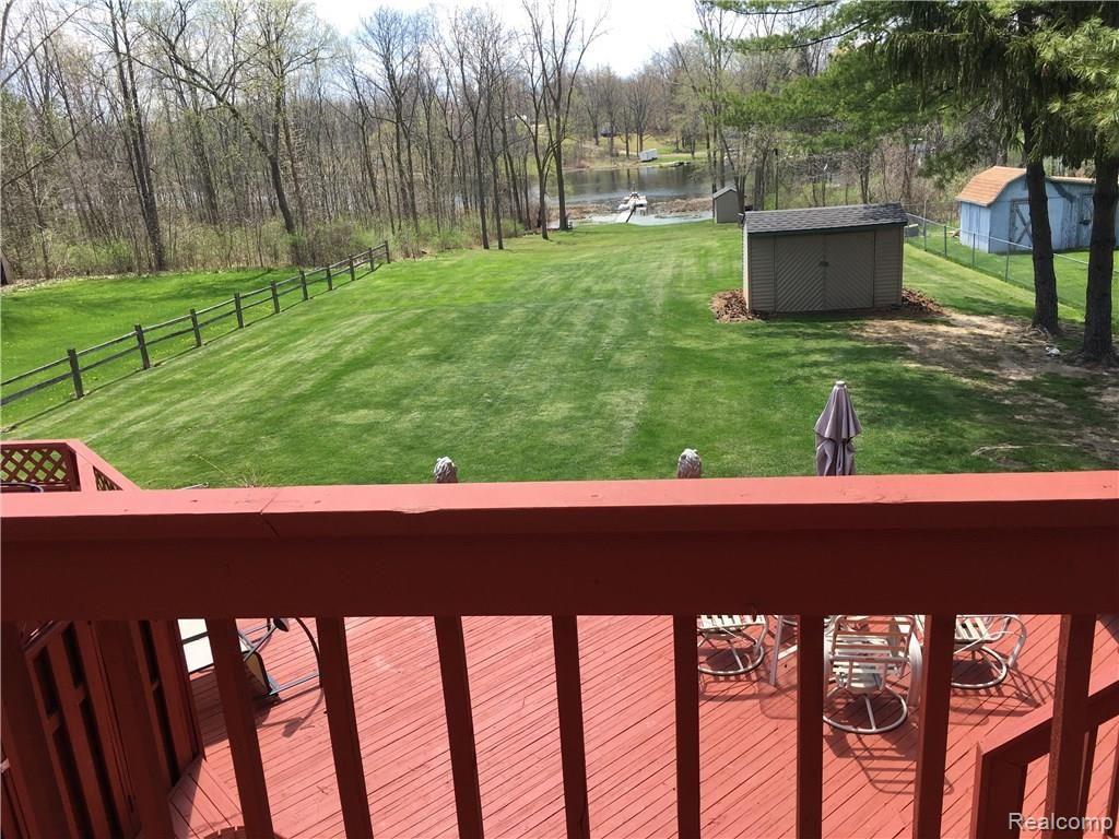 2021 North Long Lake Road Fenton, MI 48430 - Photo 16 of 16