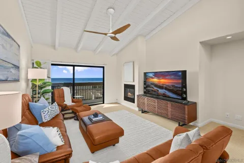 $1,999,000 | 429 South Sierra Avenue, Unit 328, Solana Beach, CA 92075