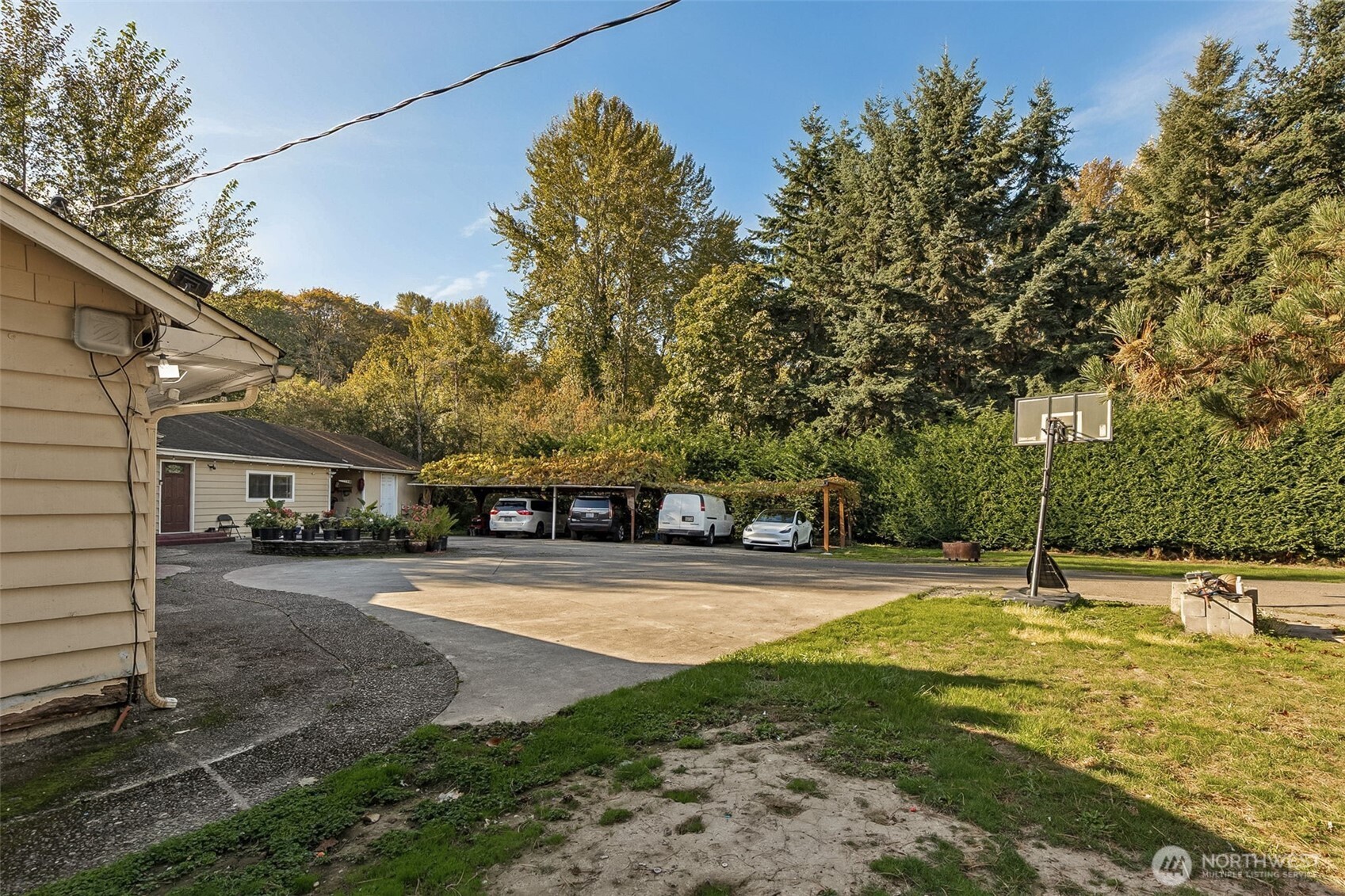 13718 Macadam Road South Tukwila, WA 98168 - Photo 11 of 12 a view of a swimming pool with a patio