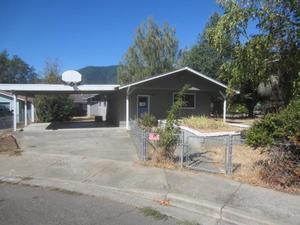 860 3rd Street Rogue River, OR 97537 - Photo 1 of 14 Primary Photo