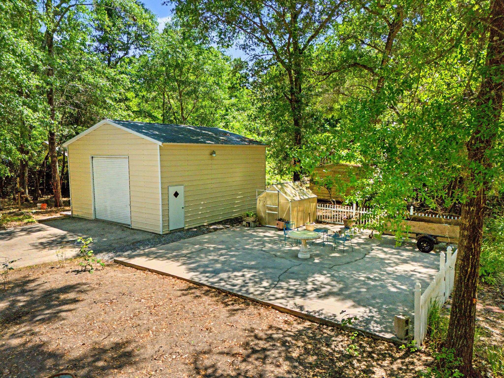 2865 Parramore Shores Road Tallahassee, FL 32310 - Photo 13 of 68