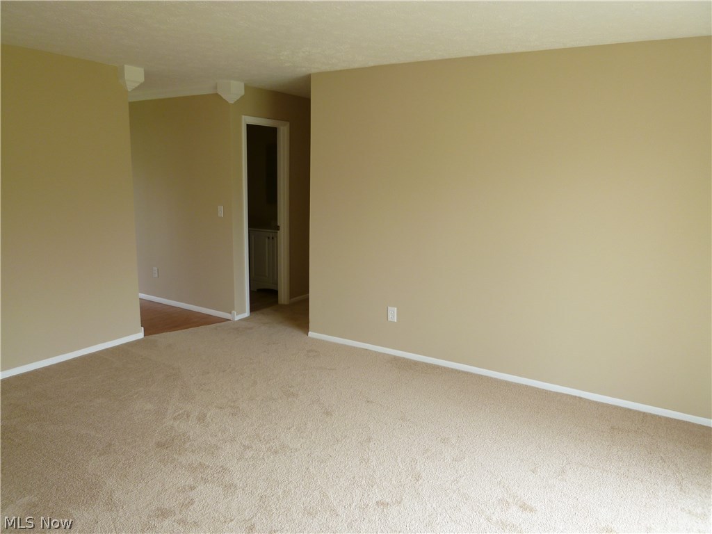 4748 Orchard Road Mentor, OH 44060 - Photo 24 of 33 Gallery Image 24