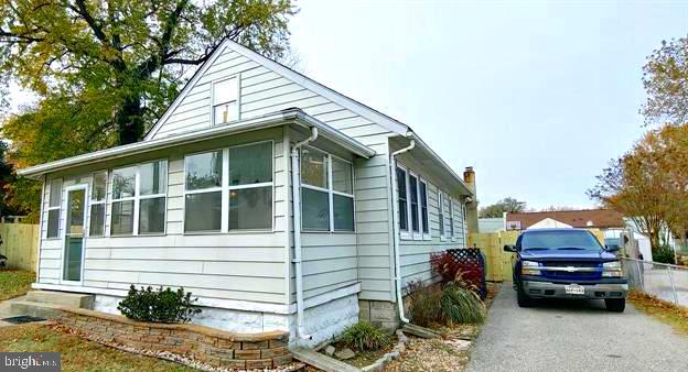 228 Kenwood Road Pasadena, MD 21122 - Photo 2 of 27 Gallery Image 2