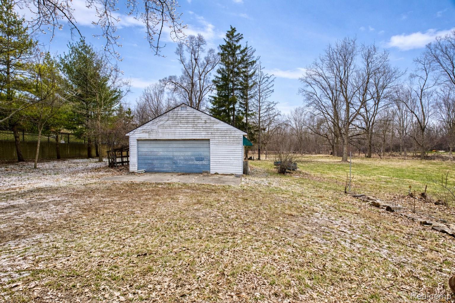 23675 Novi Road Novi, MI 48375 - Photo 25 of 34 Novi Rd - Image 29.jpg