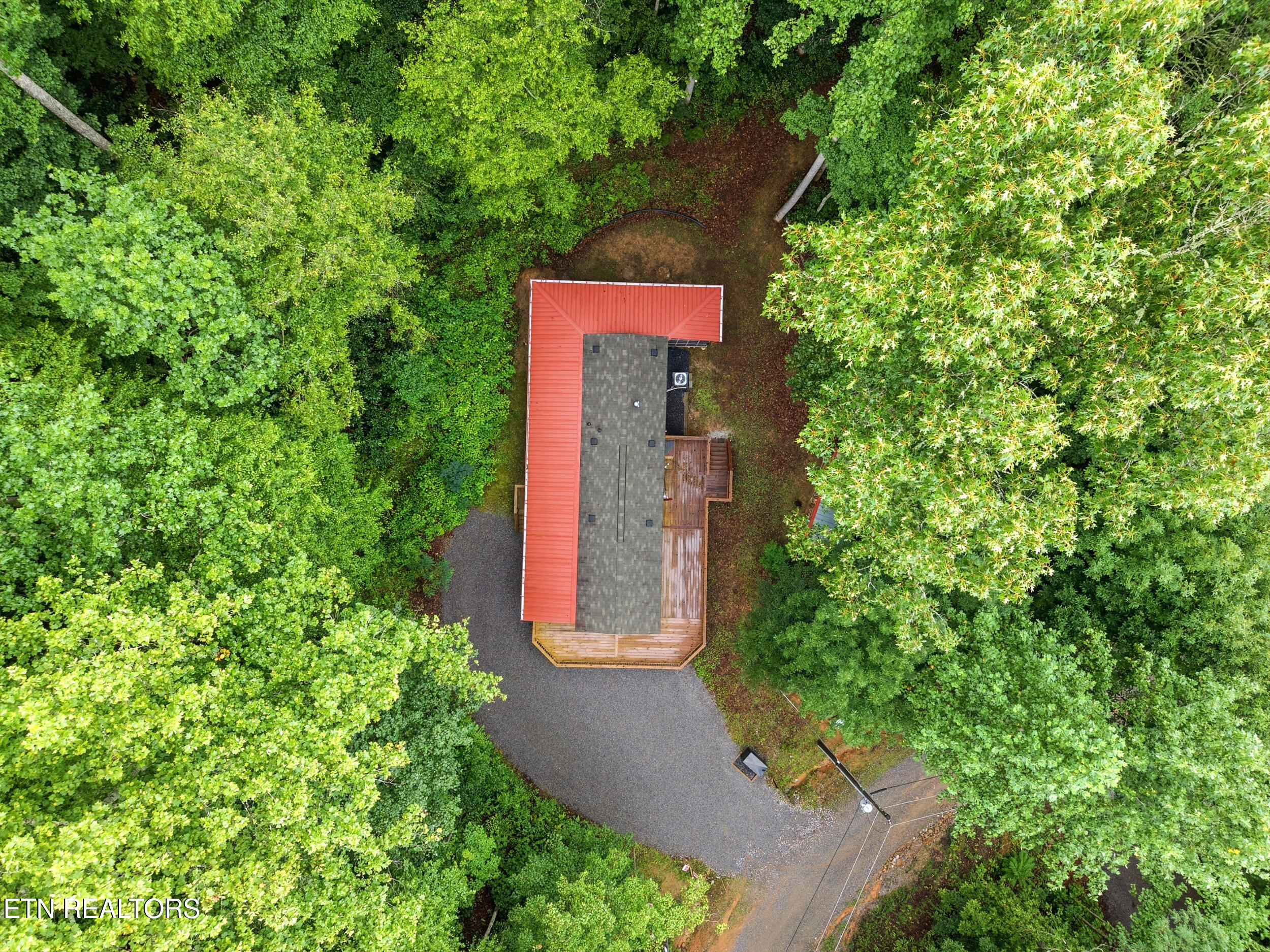 1007 Old Cades Cove Road Townsend, TN 37882 - Photo 30 of 42 031