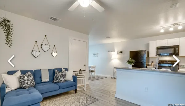 $1,000 | 6423 Melissa Ann Street, Unit 2208, San Antonio, TX 78249
