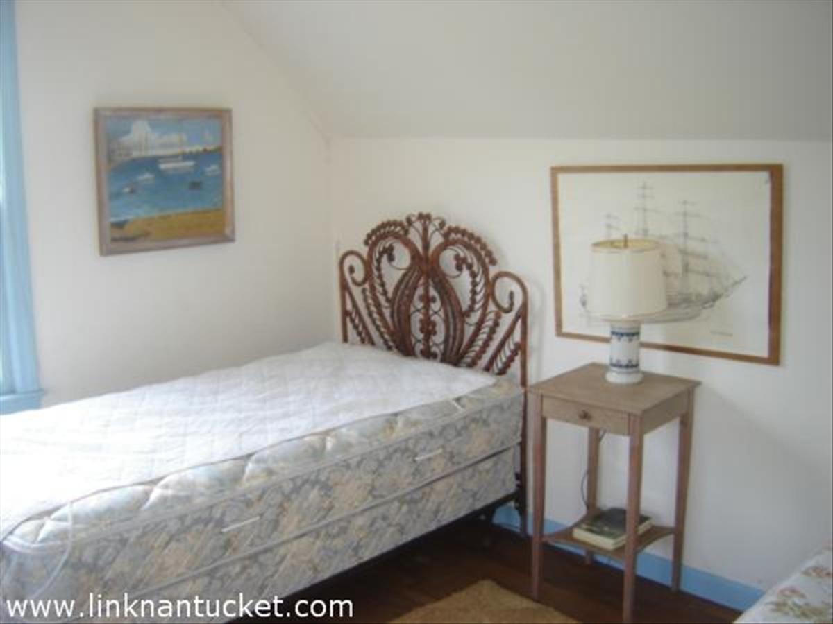 11 Pond Road Nantucket, MA 02554 - Photo 12 of 12 Gallery Image 12