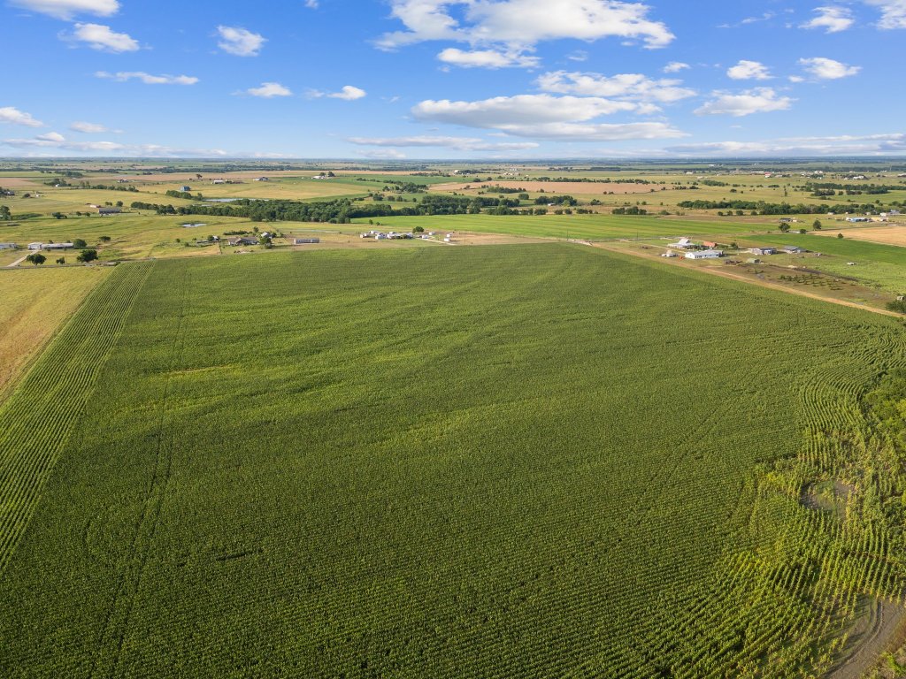 330 County Road 330 Granger, TX 76530 - Photo 8 of 9 a view of an ocean