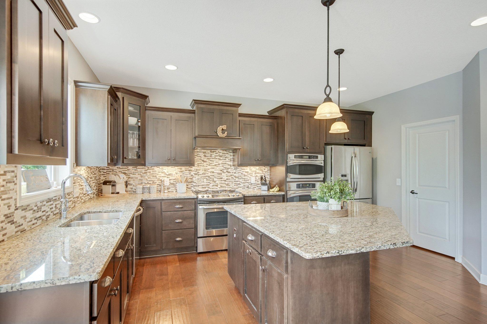 3315 Ridgestone Way Woodbury, MN 55129 - Photo 23 of 39